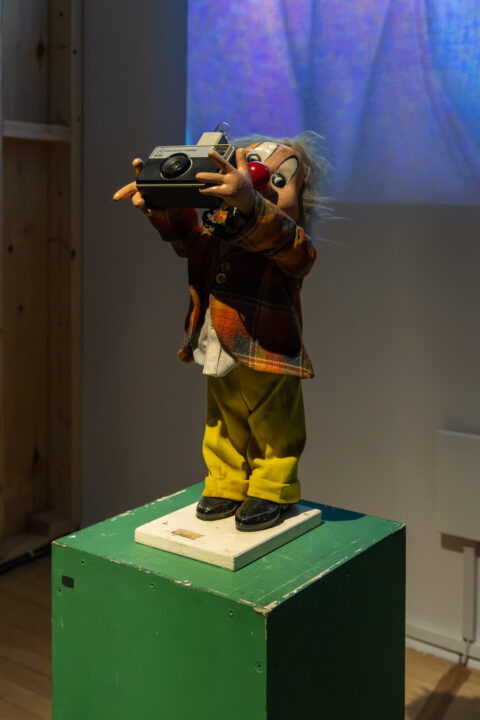 William English, Narcissistic Clown (2006)